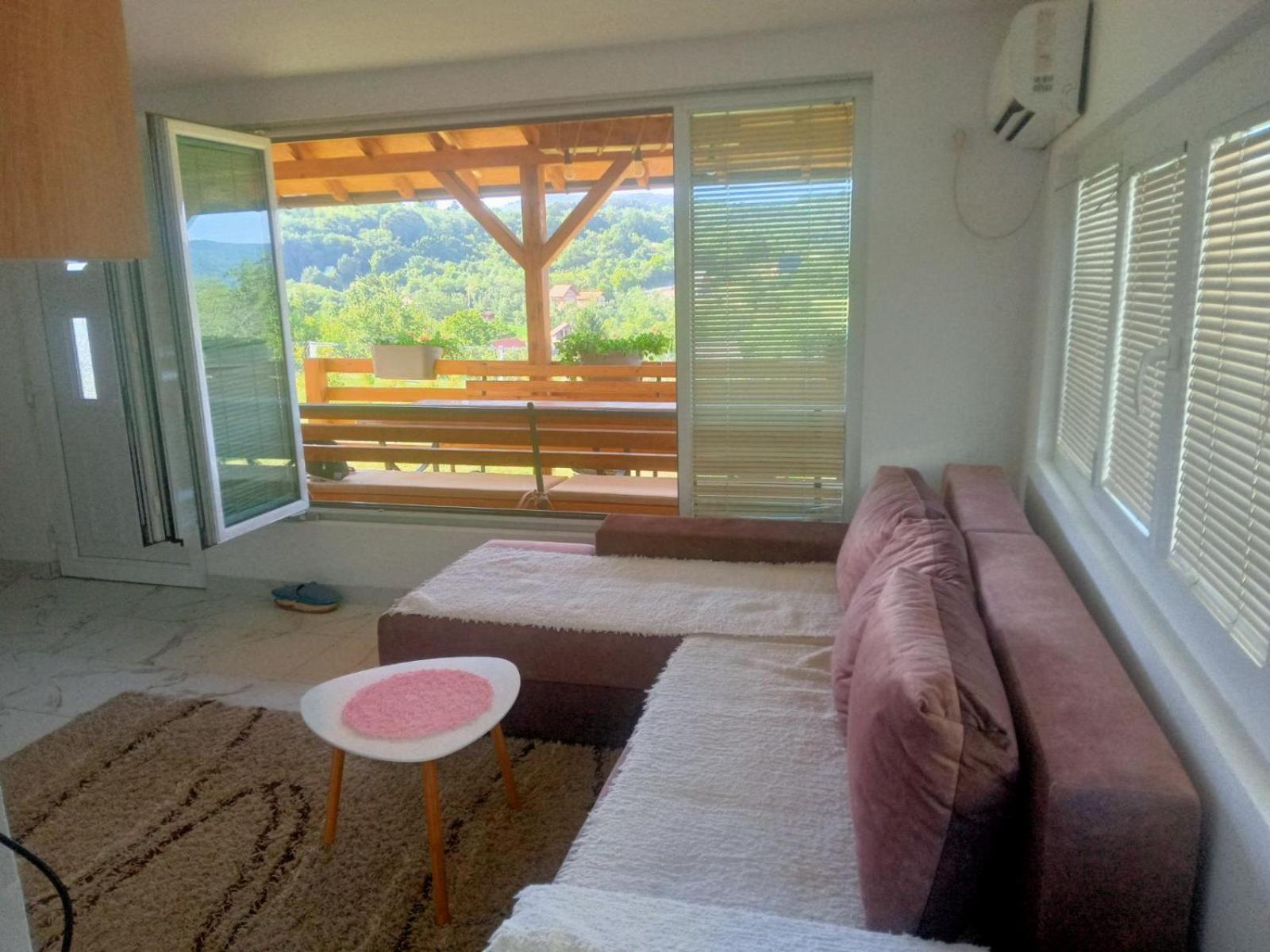 Ferienhaus Vikendica Bambi - Vrdnik